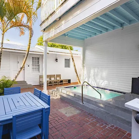 Key Lime Cottage-3