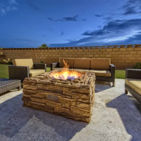 Courtyard By Marriott Midland-2