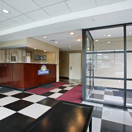 Days Inn Bronx-3