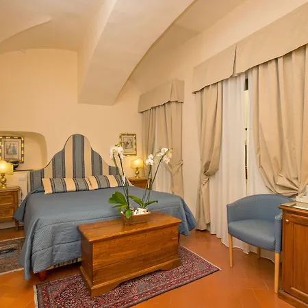 La Casa Del Garbo - Luxury Rooms & Suite-2