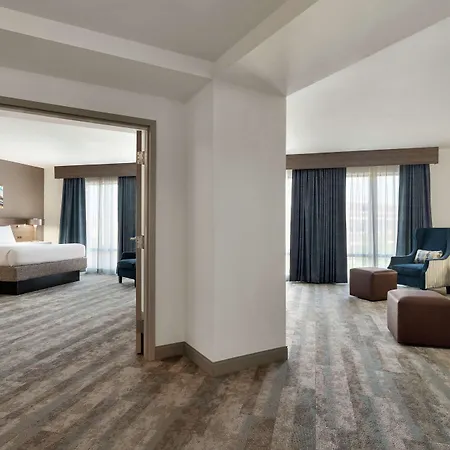 Hilton Garden Inn Charlotte/Ayrsley-3