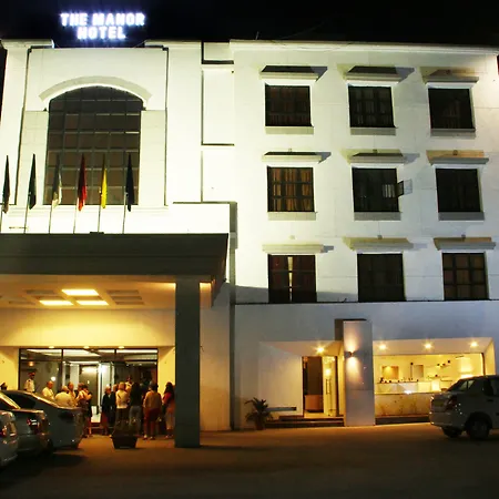Oyo 2037 Hotel Manor-2