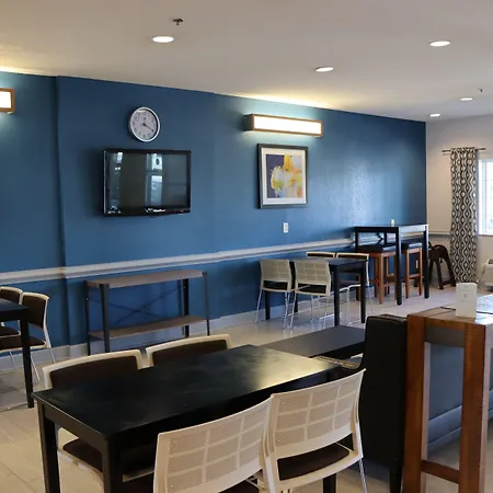 Microtel Inn & Suites By Wyndham Columbus Near Fort Benning-3
