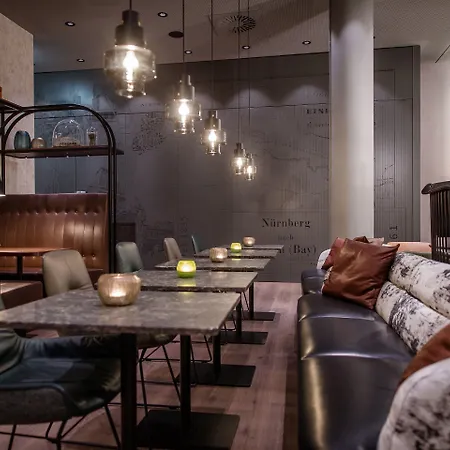 Motel One Nuernberg-City-2