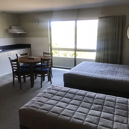 Earnslaw Lodge-2