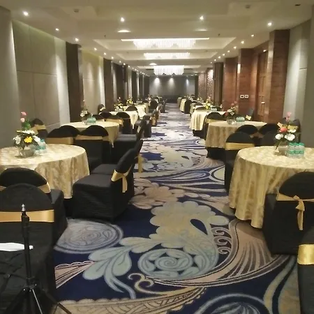 The Piccadily Hotel-2