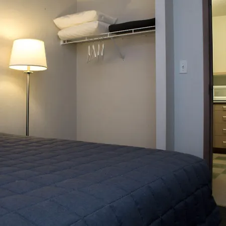 Residence & Conference Centre - Ottawa West-2