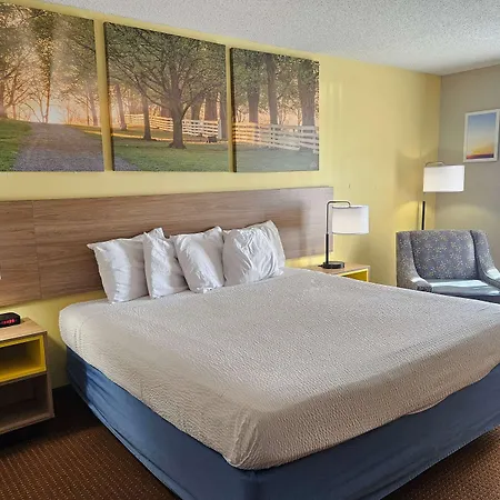 Days Inn By Wyndham Greensboro Nc-2