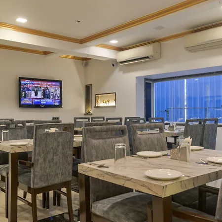 Hotel Airlink-3