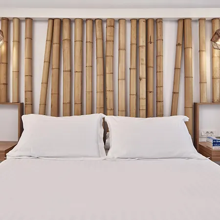 Callia Retreat Suites - Adults Only-2