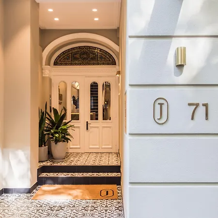 The Jensen Potts Point-3