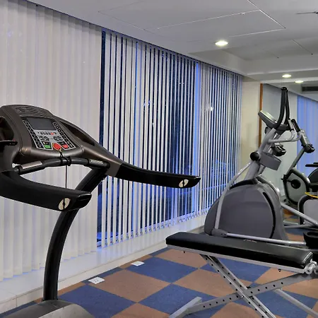 Hometel Chandigarh-3