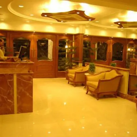 Hotel Solitaire-3