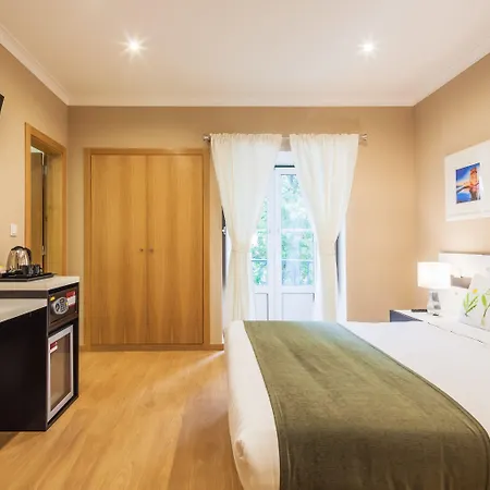 Vila Nova Guesthouse-3