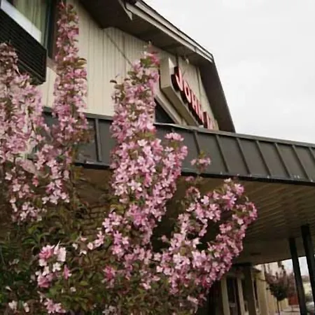 Rodeway Inn Syracuse Carrier Circle-3