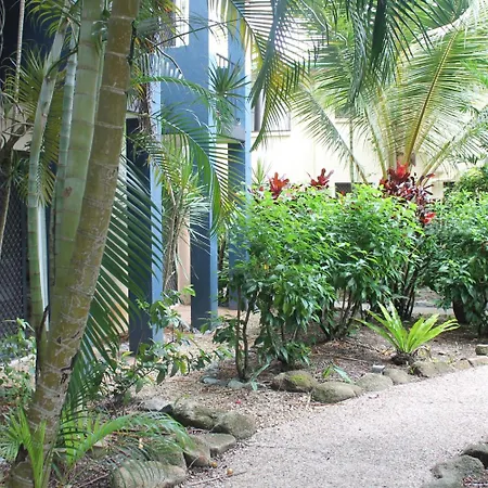 Bohemia Resort Cairns-3