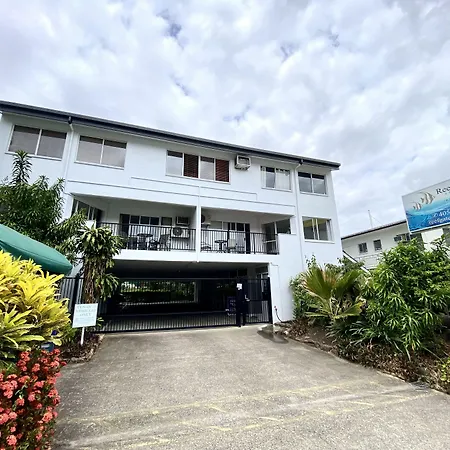 Reef Gateway Apartments-2
