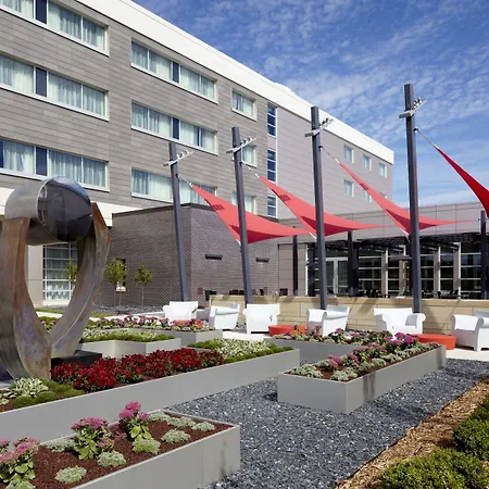 The Hotel At Kirkwood Center-3