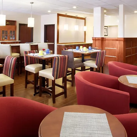Four Points By Sheraton Houston Hobby Airport-3