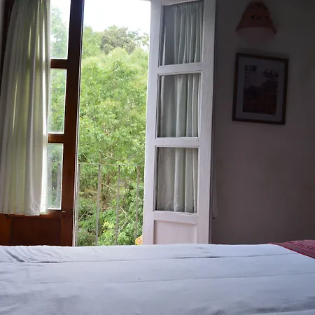 Eco Suites Uxlabil Guatemala-3