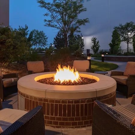 Fairfield Inn & Suites By Marriott Wichita Downtown-2