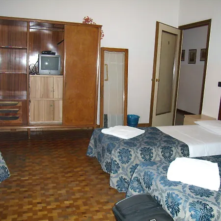 Guest House Central Station-3