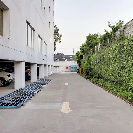 Lemon Tree Hotel Chandigarh-3