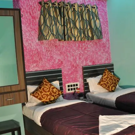 Hotel Planet Plaza-3