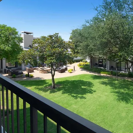 Courtyard Dallas Las Colinas-3