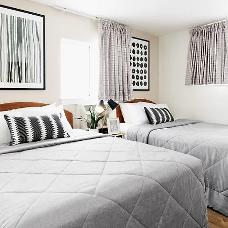 Intown Suites Extended Stay Columbus Ga-2