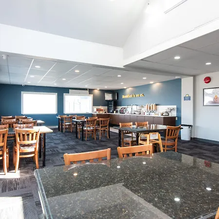 Days Inn By Wyndham Kamloops Bc-2
