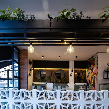 103 Wonderful House-3