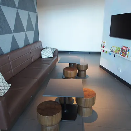 Rydges Sydney Airport Hotel-3