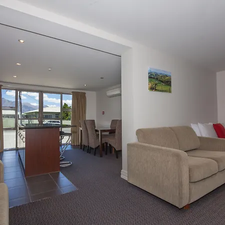 Autoline Motel Queenstown-2
