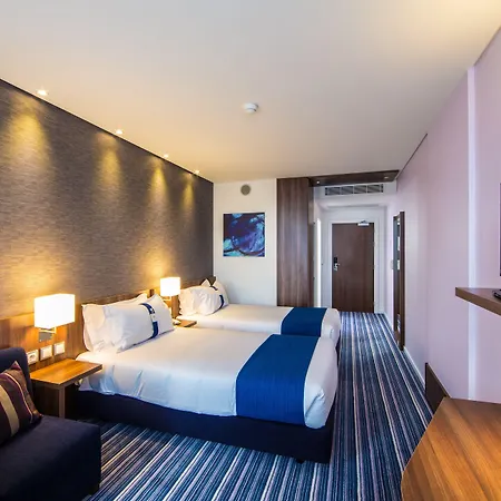 Holiday Inn Express Lisboa - Av. Liberdade By Ihg-3