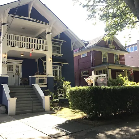 Cambie Lodge-3