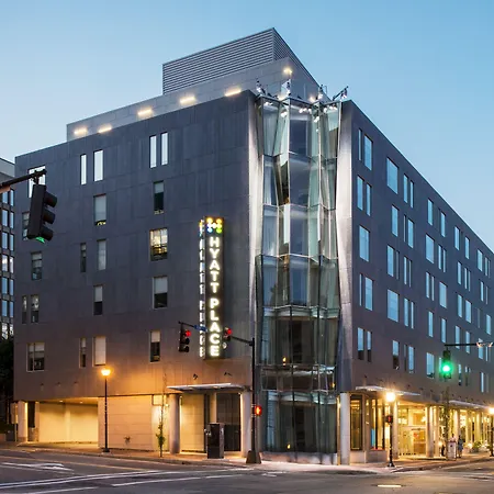 Hyatt Place Portland Downtown - Old Port Square-3