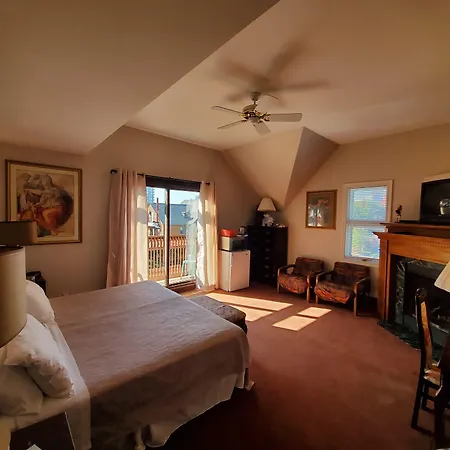 Madison Manor Boutique Hotel-3