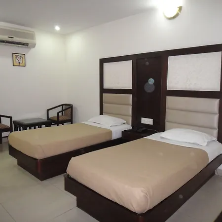 Hotel Orbit-2