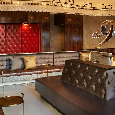 Metropolitan At The 9, Autograph Collection-2