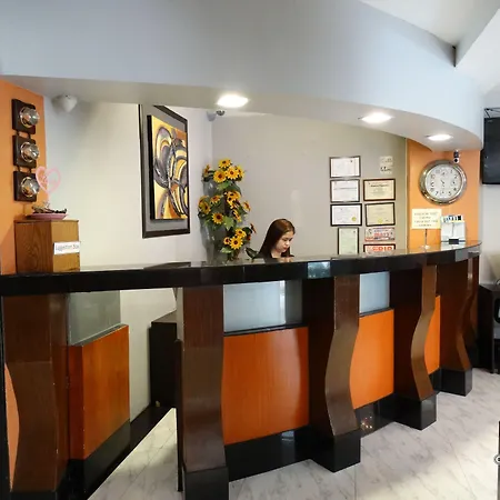Silver Oaks Suites & Hotel-2