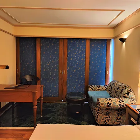 Hotel Tuli Interational-3