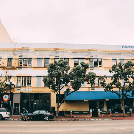 Hi San Diego Downtown Hostel-3