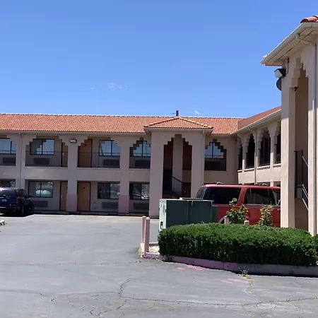 Luxury Inn-2