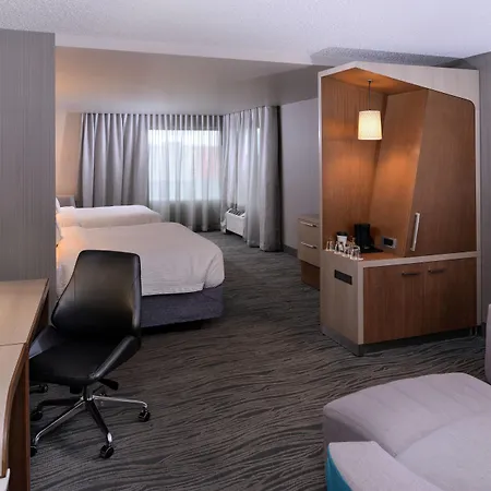 Courtyard By Marriott Saskatoon Airport-2