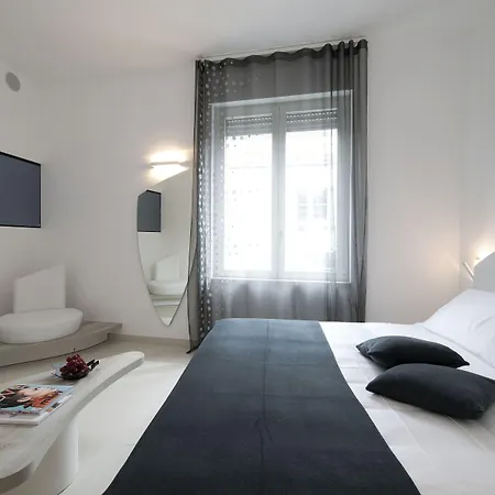 Aparthotel Duomo-3