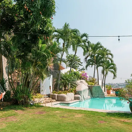 Iguanazu Bed & Breakfast-3