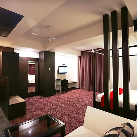 Hotel Oyster-2