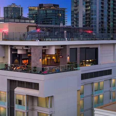 Courtyard By Marriott San Diego Gaslamp/Convention Center-2