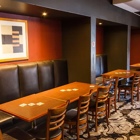 Wiley Park Hotel-2